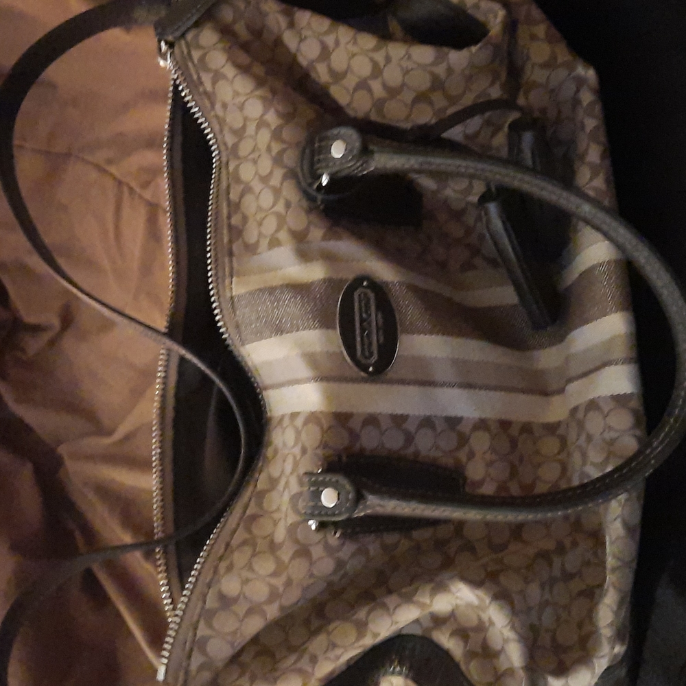 Coach Bag - Picture 6 of 6